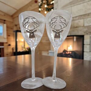 Set of 2 Stag Head Wine Glasses Pewter Deer Frosted Glass Goblets